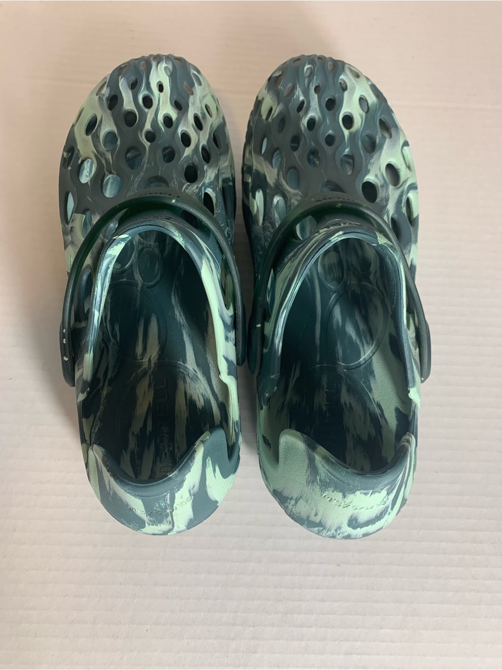 Merrell Hydro Moc Women’s water shoes in a green camo marble size 9 - Picture 2 of 6